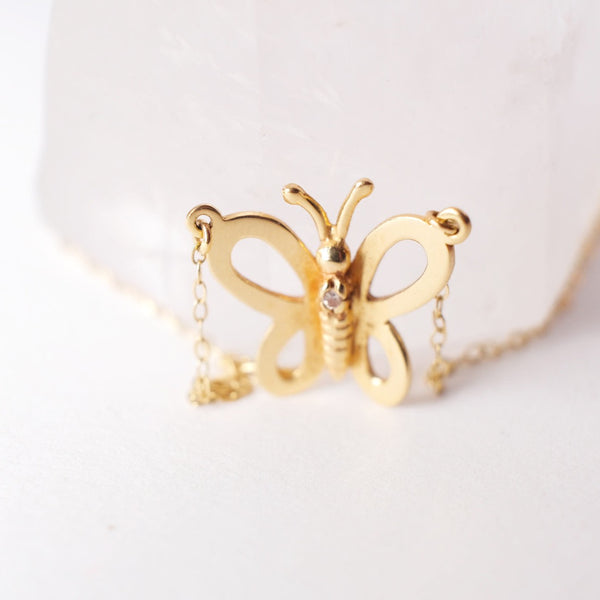 14k gold and diamond vintage butterfly necklace