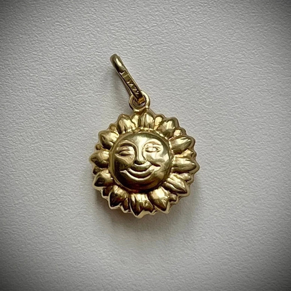 14k gold vintage puffy sun charm