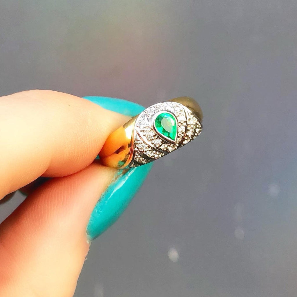 dome band 18k emerald and diamond vintage estate ring
