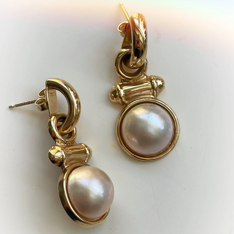 Rare 1990s Estate Mabe Pearl 14k Gold earrings