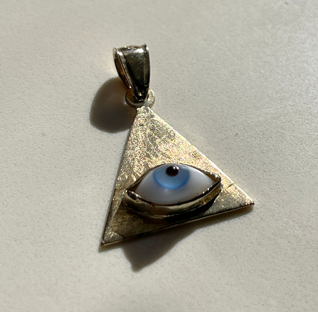 vintage Egyptian pyramid evil eye charm - 14k gold estate necklace 