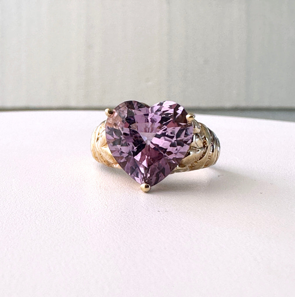 Vintage Estate 14k Gold Purple Amethyst Heart Ring