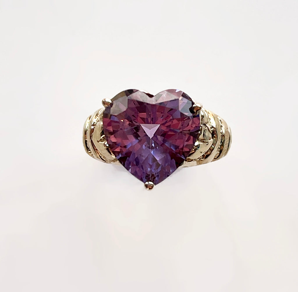 90s Amethyst Heart Ring