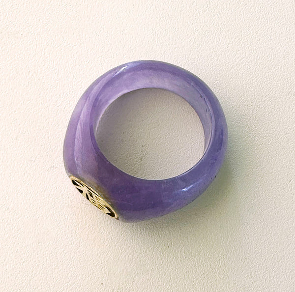 14kt gold vintage lucky jade ring 